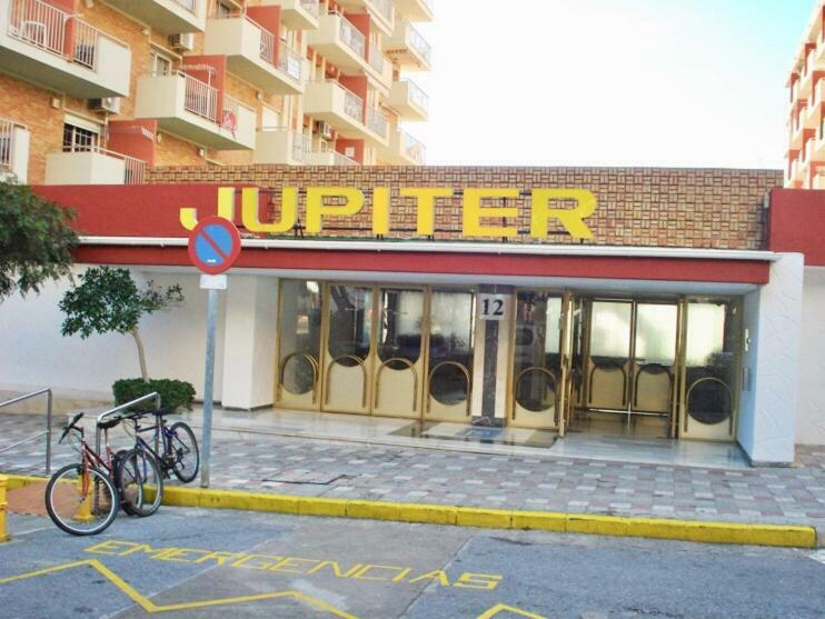 Jupiter Appartments 贝纳尔马德纳 外观 照片